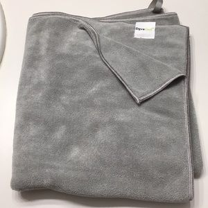 NWOT Deva towel by devacurl